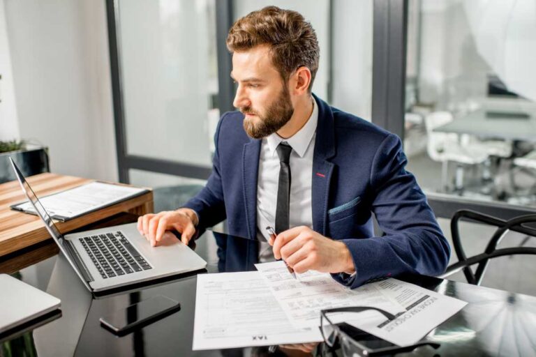 Gestão de Programas de Responsabilidade Governamental: Um Ativo Estratégico na Valorização Empresarial Gestão de Programas de Responsabilidade Governamental: Um Ativo Estratégico na Valorização Empresarial